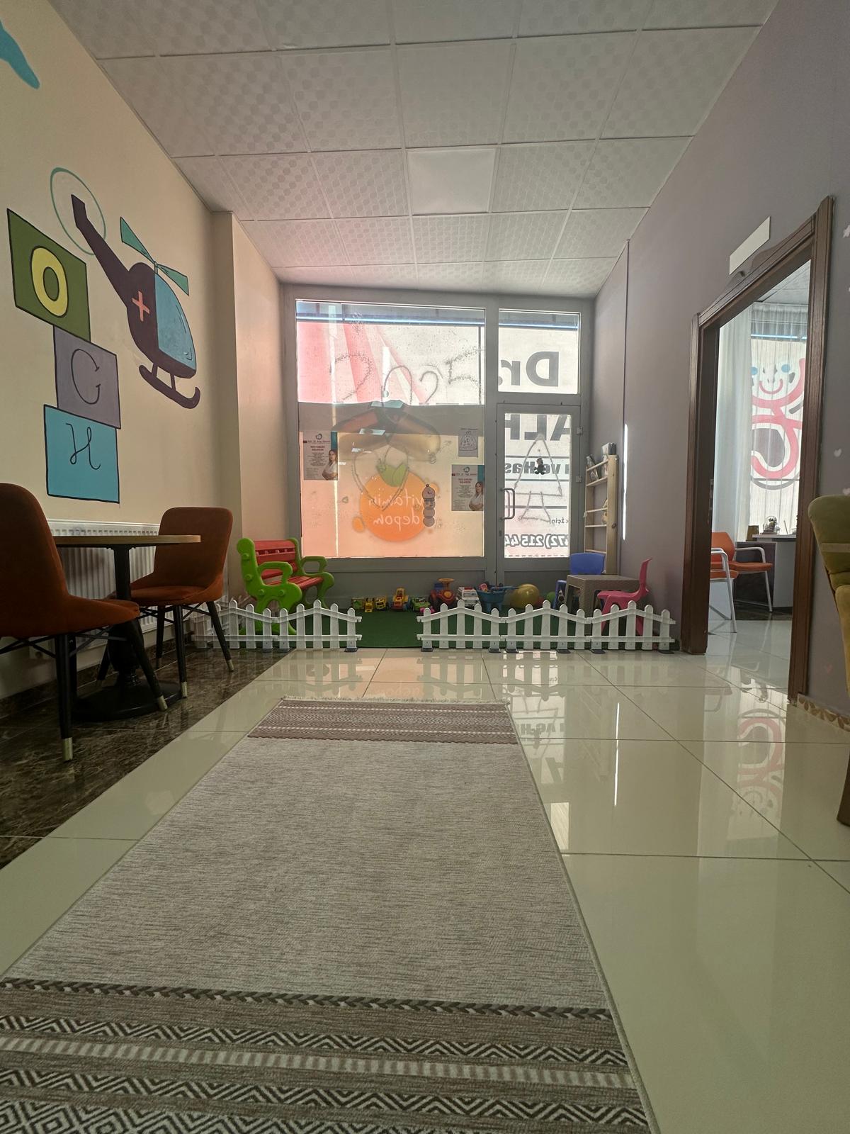 WhatsApp Image 2024-12-17 at 11.32.22 (1)